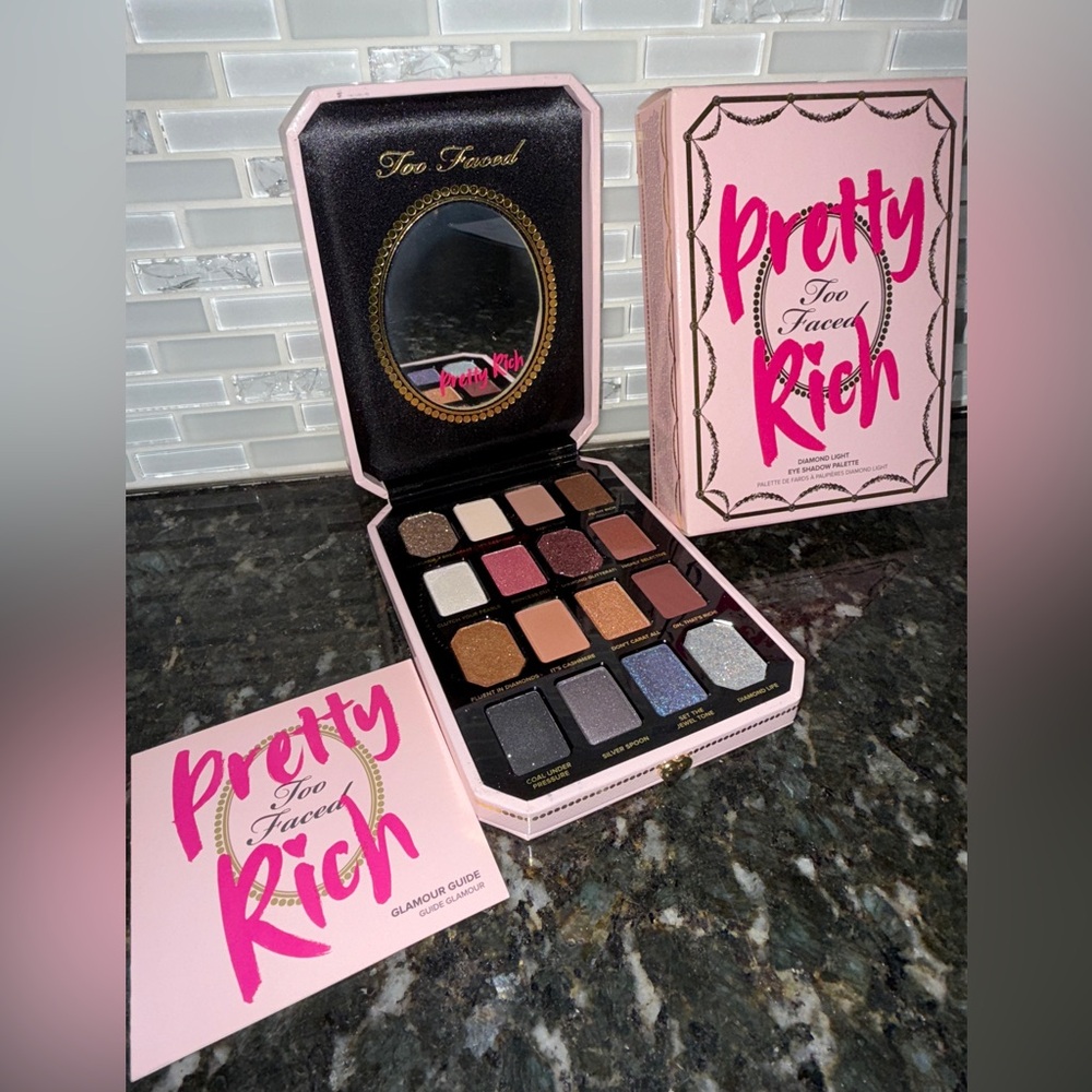 NIB Too Faced Pretty Rich Diamond Light Eyeshadow Palette
